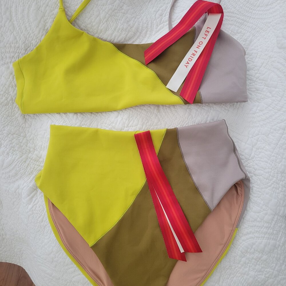 Swimsuit - Picture 4 of 4